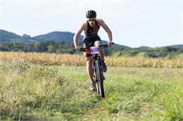 Coureur en vélo - ©Oxyrace