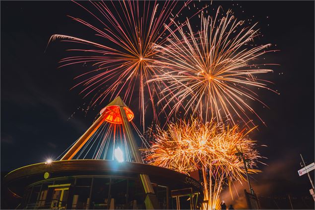 Feu d'artifice du 15 août - Office de Tourisme Le Corbier