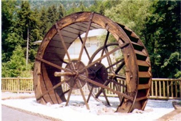 roue à aube - Servoz : Histoire et Traditions