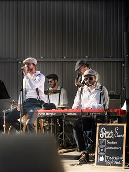 Groupe Yesterdays - Jérome Poperl Adam