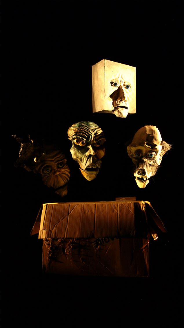 Festival 5ème Eléphant : Les Neuf Coriaces_Chambéry - Cie Elyo