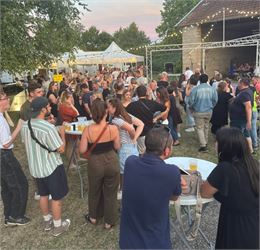 Guinguette_Feillens - Les locustelles