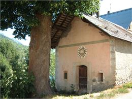 Visite des Chapelles de St Colomban et de St Alban des Villards_Saint-Colomban-des-Villards - OTI Te