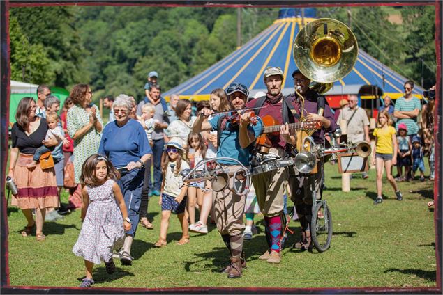 Bazarophone - Bric a brac orchestra