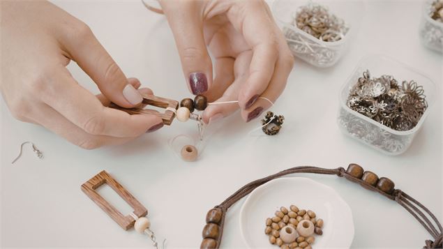 atelier création bijoux - canva