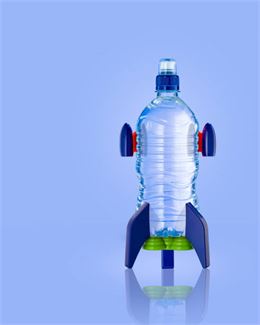 Fabrication et tir de fusées à eau