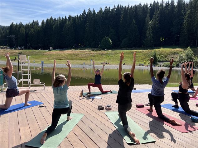 Sunrise Flow Yoga - Marion Allain