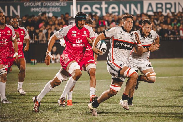 Séance de dédicaces des joueurs d'Oyonnax_La Plagne - Oyonnax