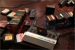 Retro gaming avec la console Atari à la médiathéque de Belley_Belley - pixabay