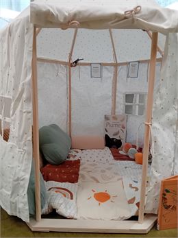 La cabane à histoires_Annecy - © Médiathèques d'Annecy