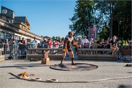 Girostatus - Spectacle Est Dans La Rue_La Toussuire - Domenico Conte