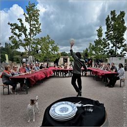 Spectacle " La musique d'assiette"_Bozel