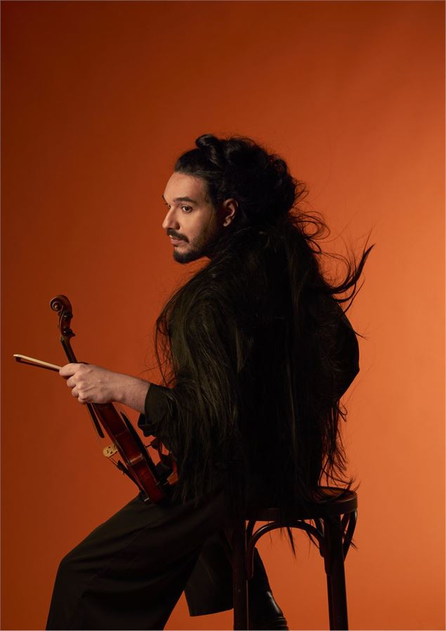 Nemanja Radulović et l’Orchestre de Chambre de Genève - © Misha Obradovic