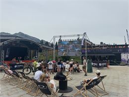 Diffusion de la demi-finale de la Coupe du Monde Football France - Espagne à Avoriaz_Avoriaz