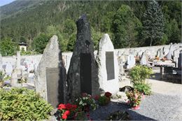 caveau des guides  - C Lasserre
