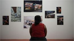 Exposition-vente de peintures à la maison Cazin de Pérouges_Pérouges - unsplash