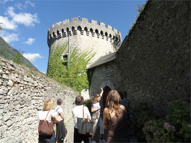 Visite guidée du château de Miolans - MCT - fondation-facim.fr