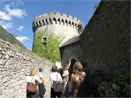 Visite guidée du château de Miolans - MCT - fondation-facim.fr