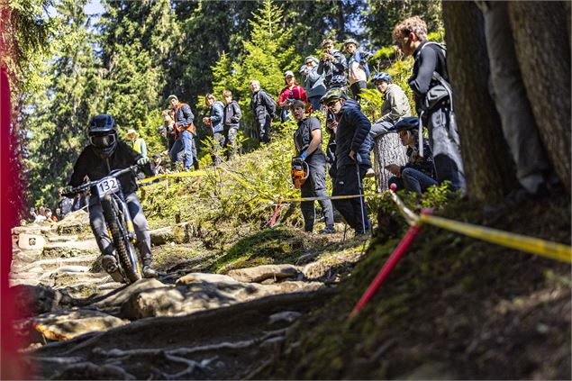 IXS European Downhill Cup - Crunch 724