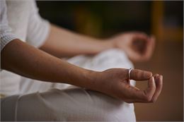 Yoga en famille au Lab_Champagne-en-Valromey - pixabay