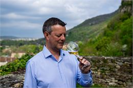atelier dégustation de vin à Lhuis - Vincent Maistre-Bazin / Plaine de l'Ain Tourisme