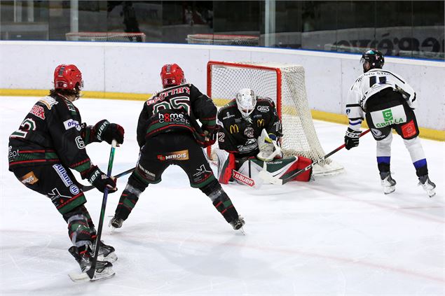 Hockey sur Glace : Match de préparation Yétis VS Villard de Lans_Megève - alexandre_juillet