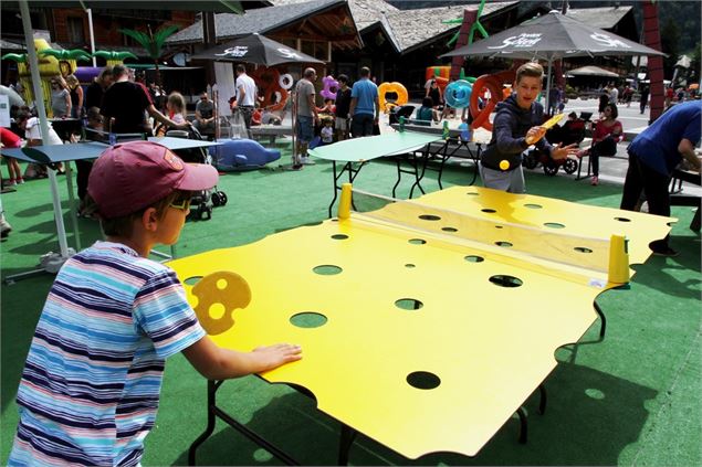 crazy pong morzine - Ot Morzine