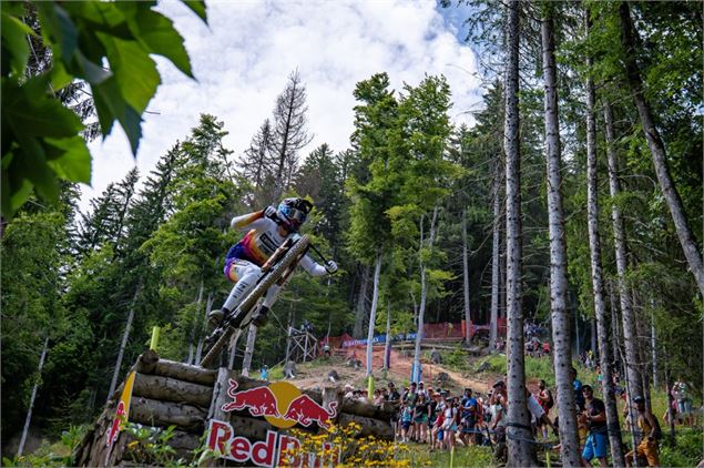 Descente (DHI)_Les Gets - Les Gets Tourisme