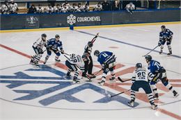 Match de hockey sur glace_Courchevel