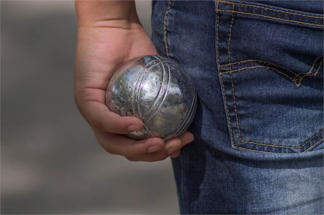 Image tournoi de pétanque - Freepik