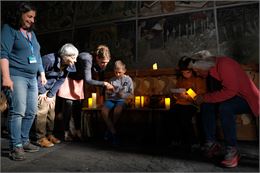 Les contes et légendes des villages de Haute-Maurienne : visite groupe scolaires_Chambéry - © S. Per