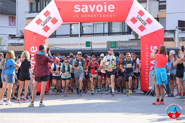 Départ du maratrail de l'Échappée Belle_Valgelon-La Rochette