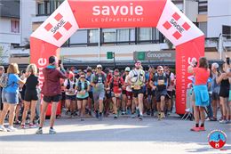 Départ du maratrail de l'Échappée Belle_Valgelon-La Rochette
