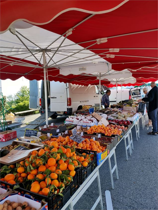 stand de légumes - mairie de St Paul