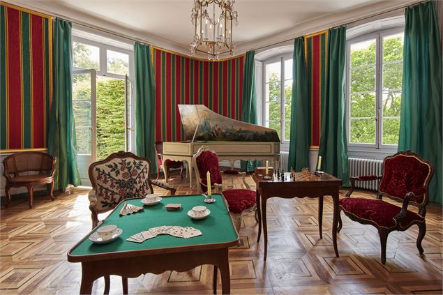 Salon madame denis - CMN Christian Gluckman