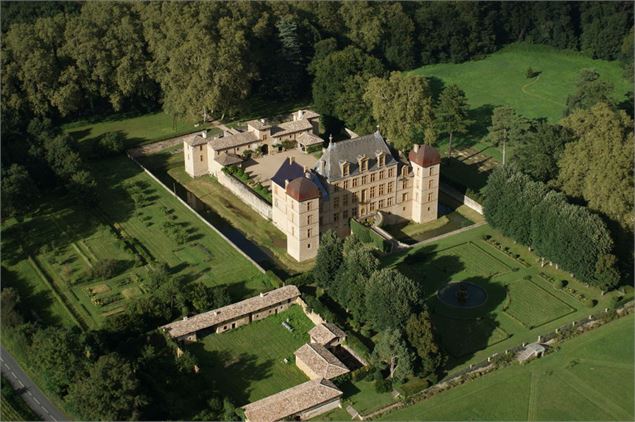 Château de Fléchères - Crédits Photos © Château de Fléchères et © Martine Thouvenin-Desfontaines