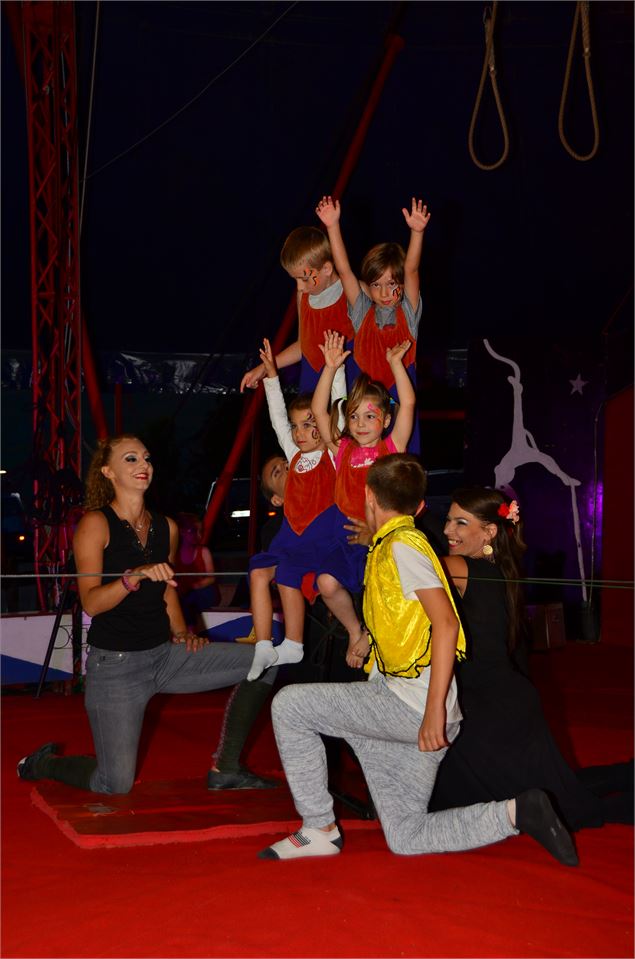 Spectacle de cirque - Amandine Elie