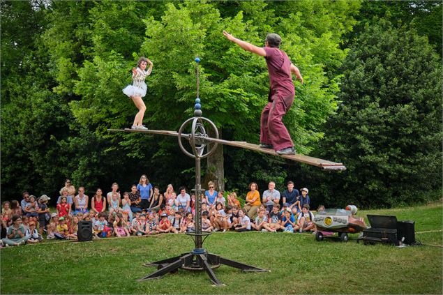 Cirque Hirsute