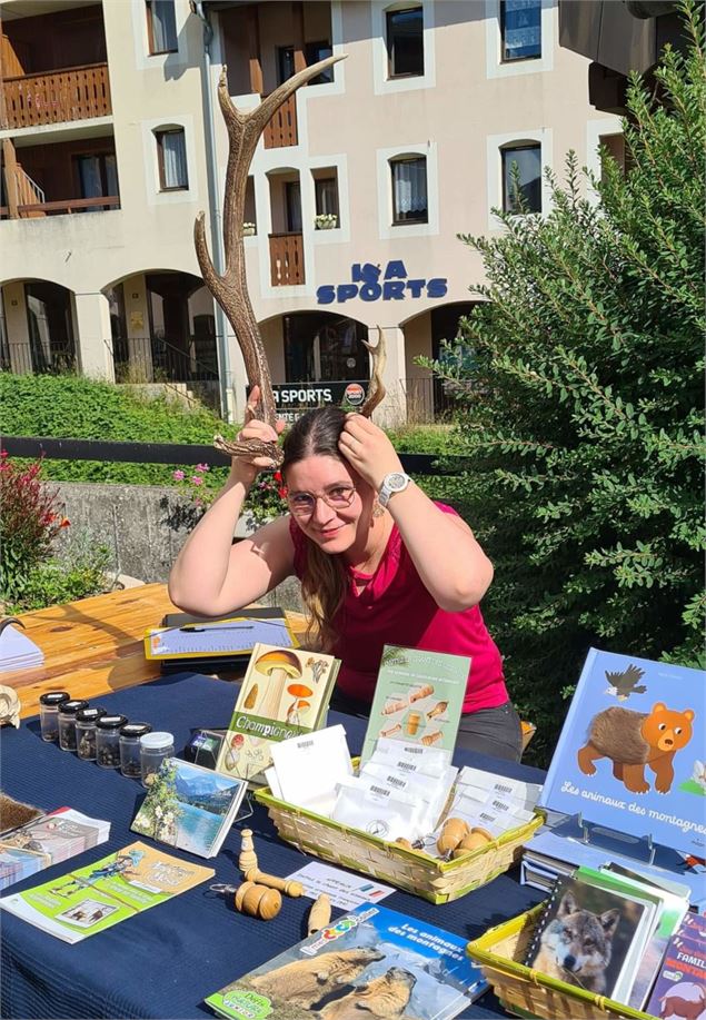 Jessica des Musées de Bellevaux - OT Alpes du Léman - VS