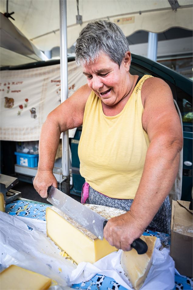 Le marché des producteurs et artisans_Bourg-Saint-Maurice