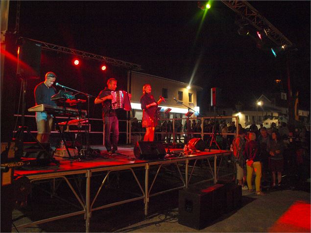 Bal du 14 juillet 2017 - Office de tourisme Thônes
