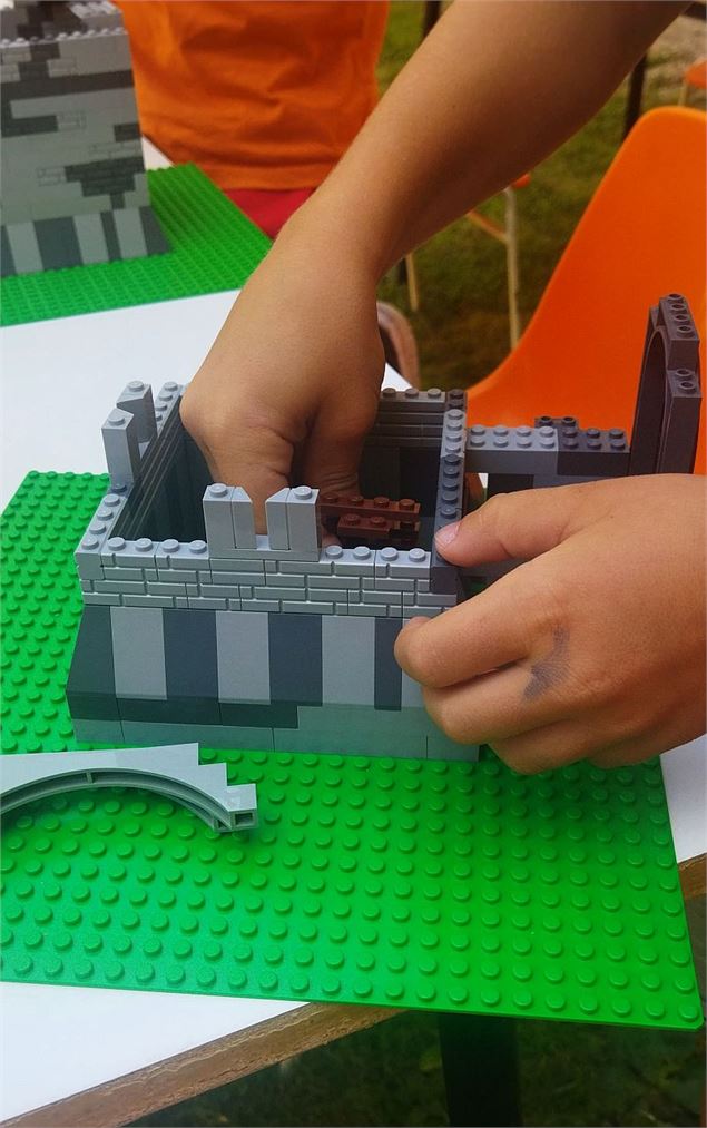 Atelier Lego® aux Allymes - Château des Allymes