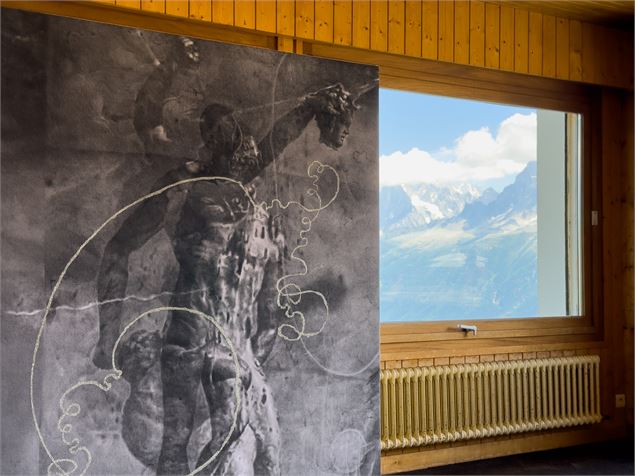 Installation de Zhang Yunyao - Biennale Artocène_Saint-Gervais-les-Bains