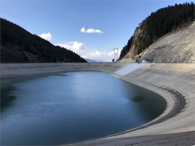 Circuit guidé sur l'hydroélectricité : retenue de la Coche - DD-FACIM
