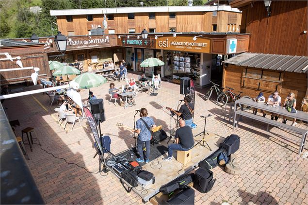 Concert en terrasse de Hook - Sylvain Aymoz
