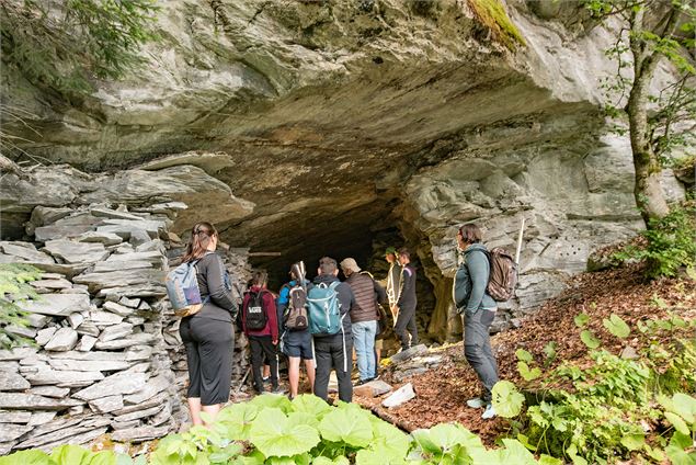 Visite de l'ancienne mine d'ardoises - Yvan Tisseyre / OT Vallée d'Aulps