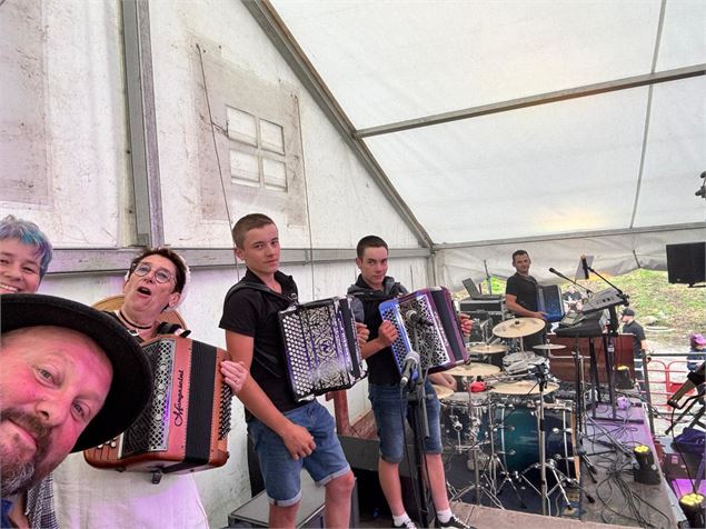 Fête de la Buchille_Vailly - Comité des Fêtes de Vailly