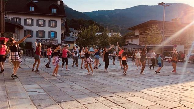 Zumba en plein Air_Les Houches