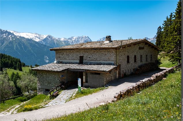 Rencontre au Refuge de L'Orgère avec un garde du Parc national de la Vanoise_Villarodin-Bourget - Ol