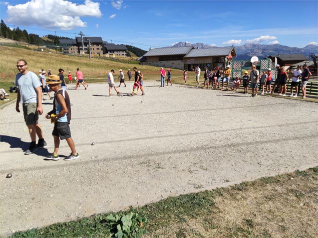 Rencontre amicale de pétanque_Les Saisies